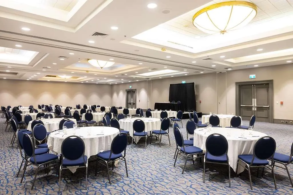 Doubletree By Hilton Calgary North Hotel
