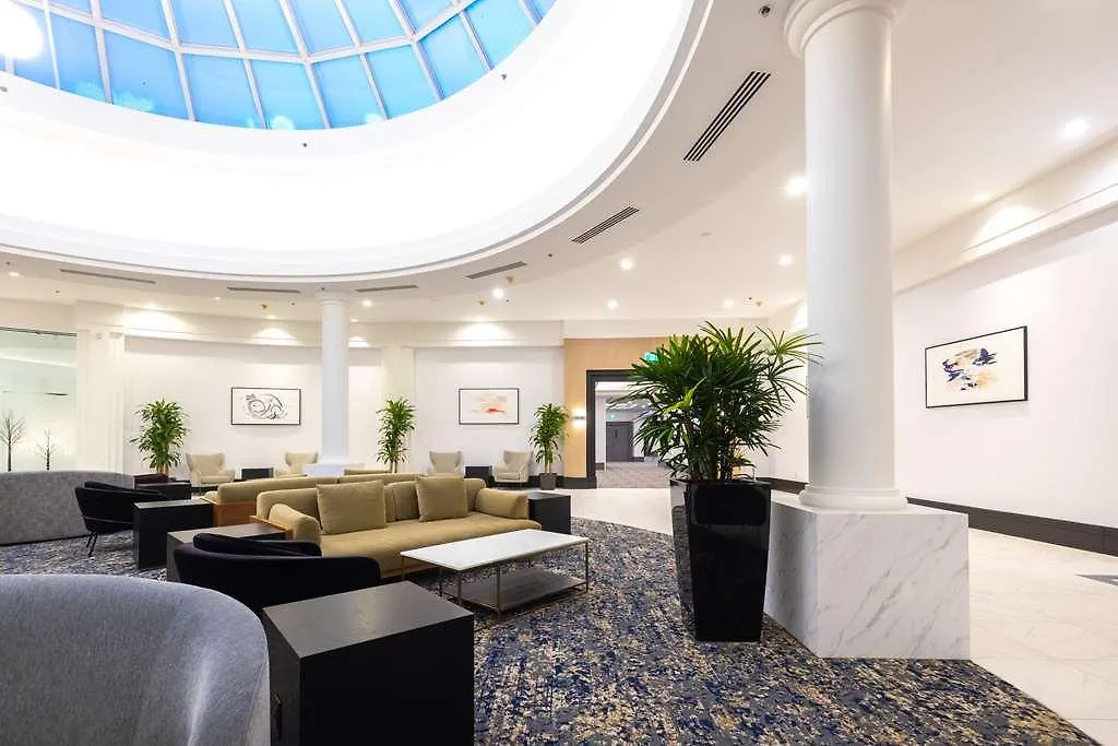 Doubletree By Hilton Calgary North 호텔