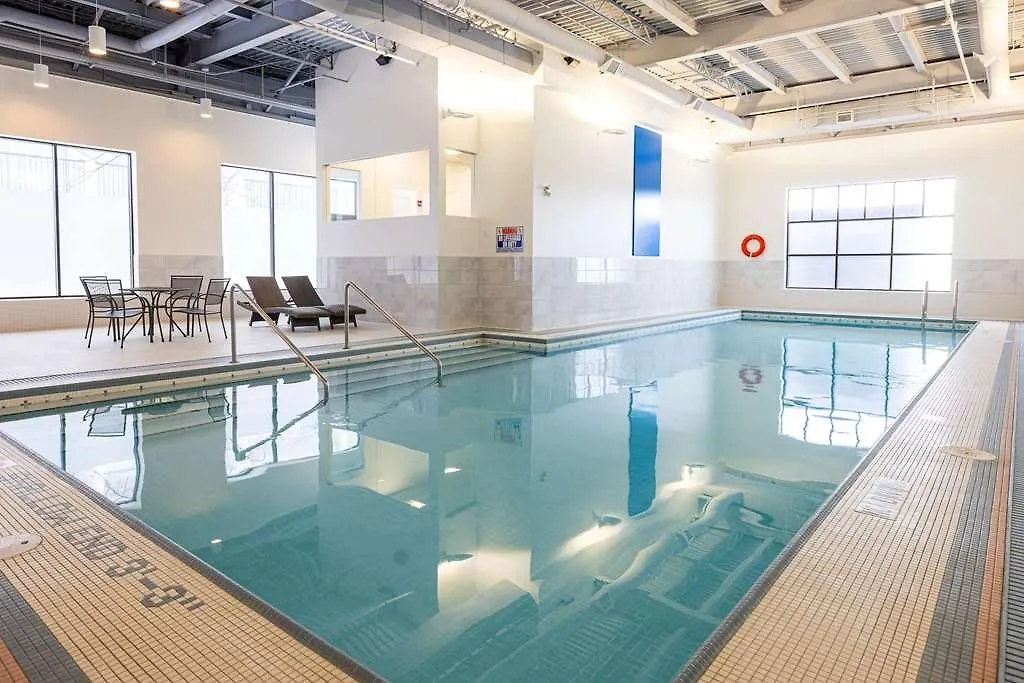 Doubletree By Hilton Calgary North 호텔